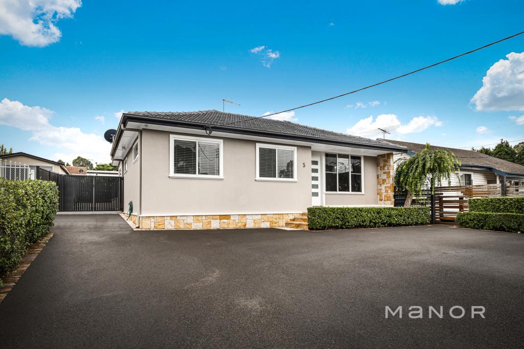 5 & 5a Jackson Rd, Lalor Park, NSW 2147