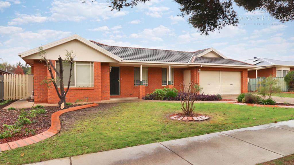 35 Lansdowne Ave, Lake Albert, NSW 2650