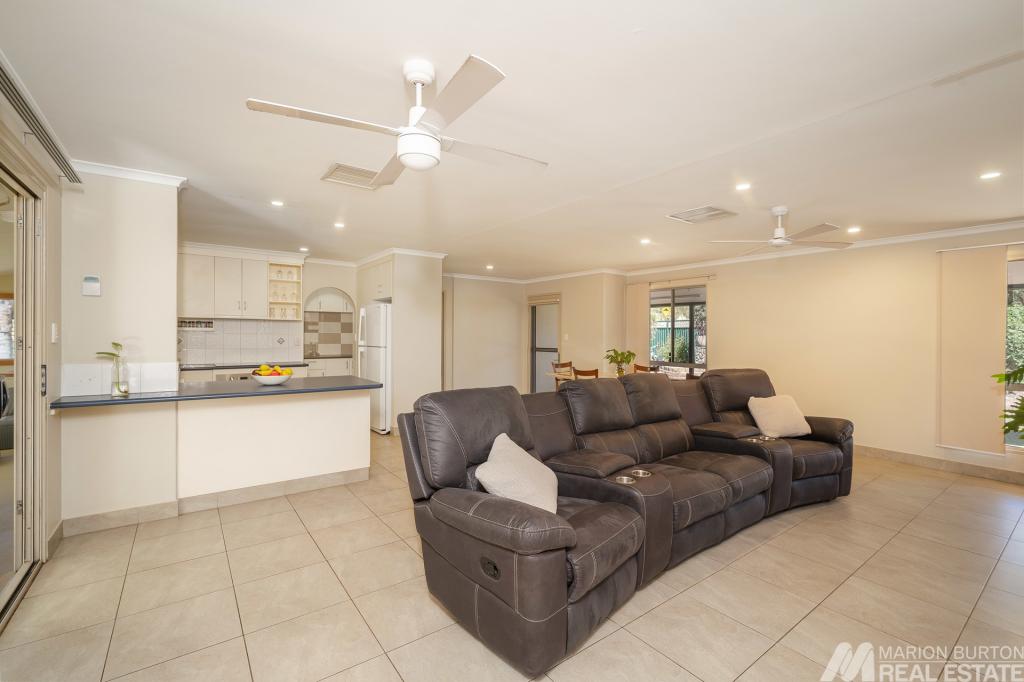 70 Nelson Tce, Araluen, NT 0870