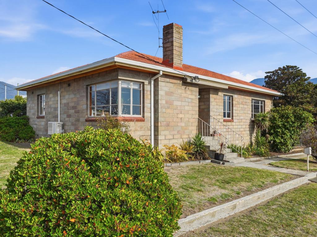 17 Windermere Beach Rd, Claremont, TAS 7011