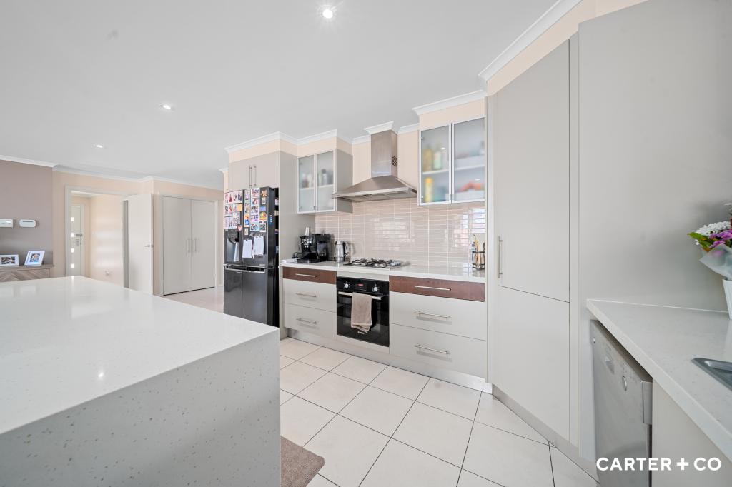 4 Alison Ashby Cres, Banks, ACT 2906