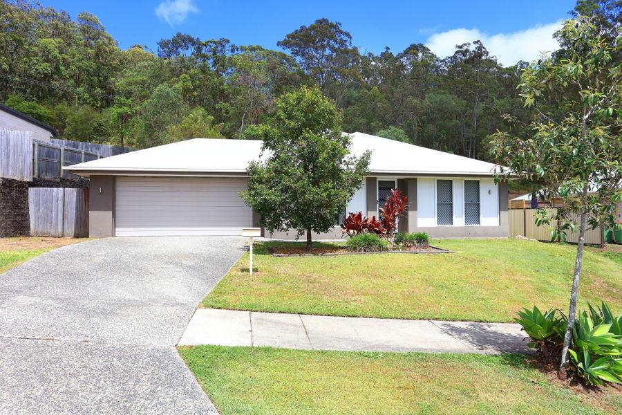 10 Bass Ct, Oxenford, QLD 4210