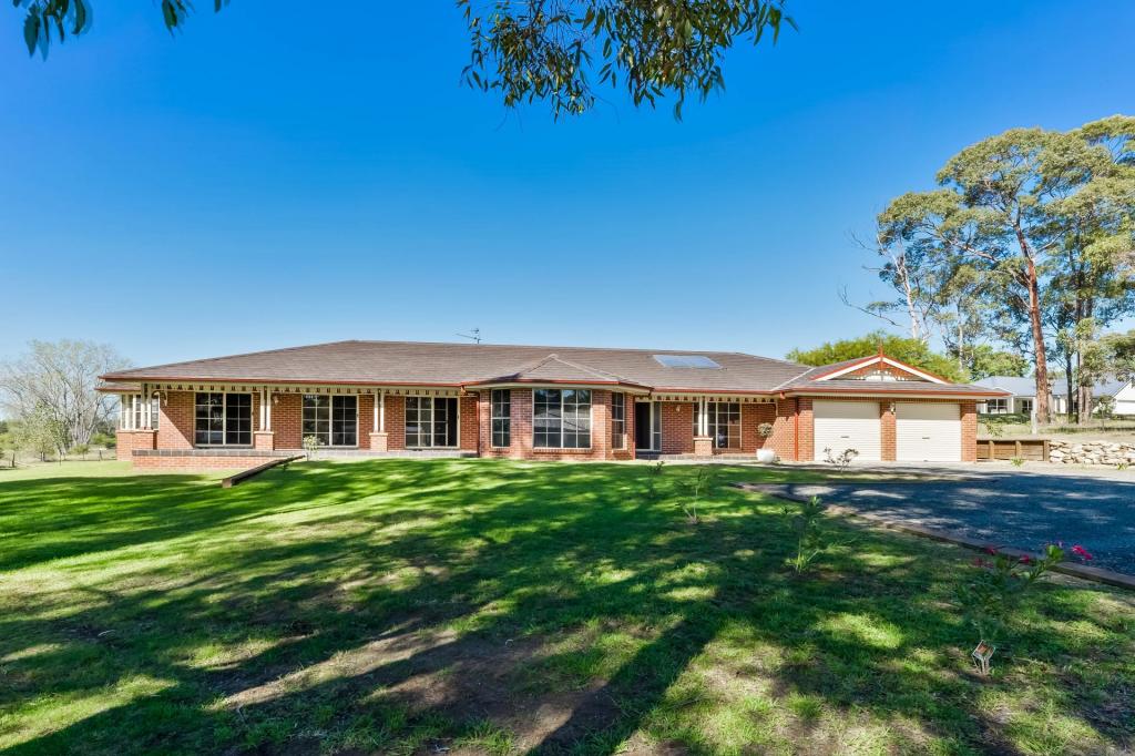 35 Albert Kench Pl, Buxton, NSW 2571