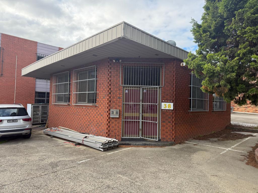 38 ACHESON PL, COBURG NORTH, VIC 3058