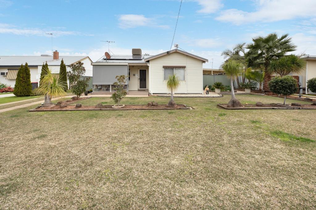 13 Malcolm St, Nyah, VIC 3594