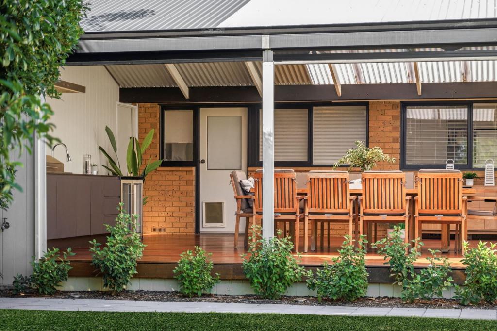 32 Easton Rd, Happy Valley, SA 5159