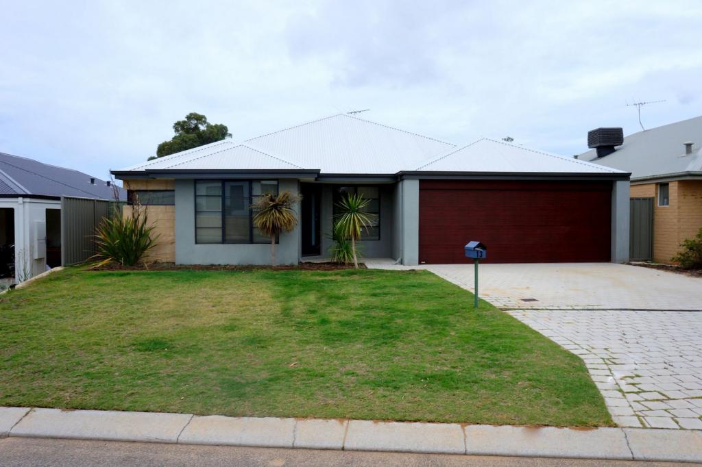 13 Fareham Cres, Wellard, WA 6170