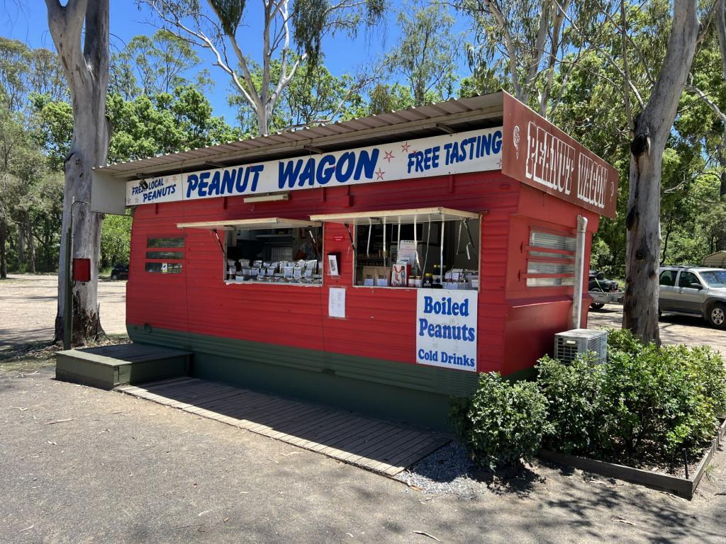 Peanut Wag D'Aguilar Hwy, Nanango, QLD 4615