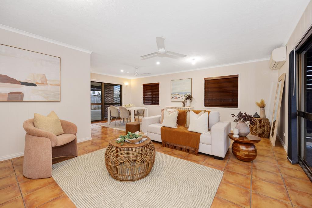 18 Karina Cres, Rasmussen, QLD 4815