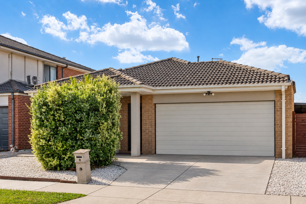 9 Neighbourhood Gr, Point Cook, VIC 3030