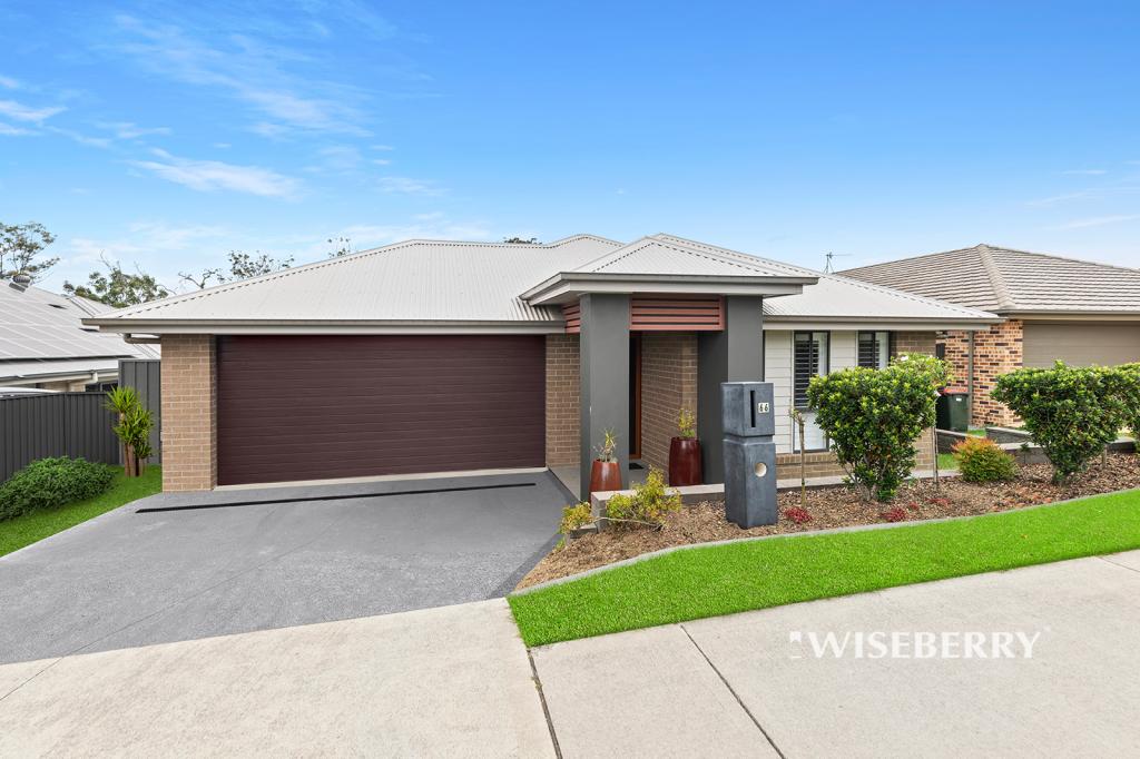 66 Figtree Bvd, Wadalba, NSW 2259