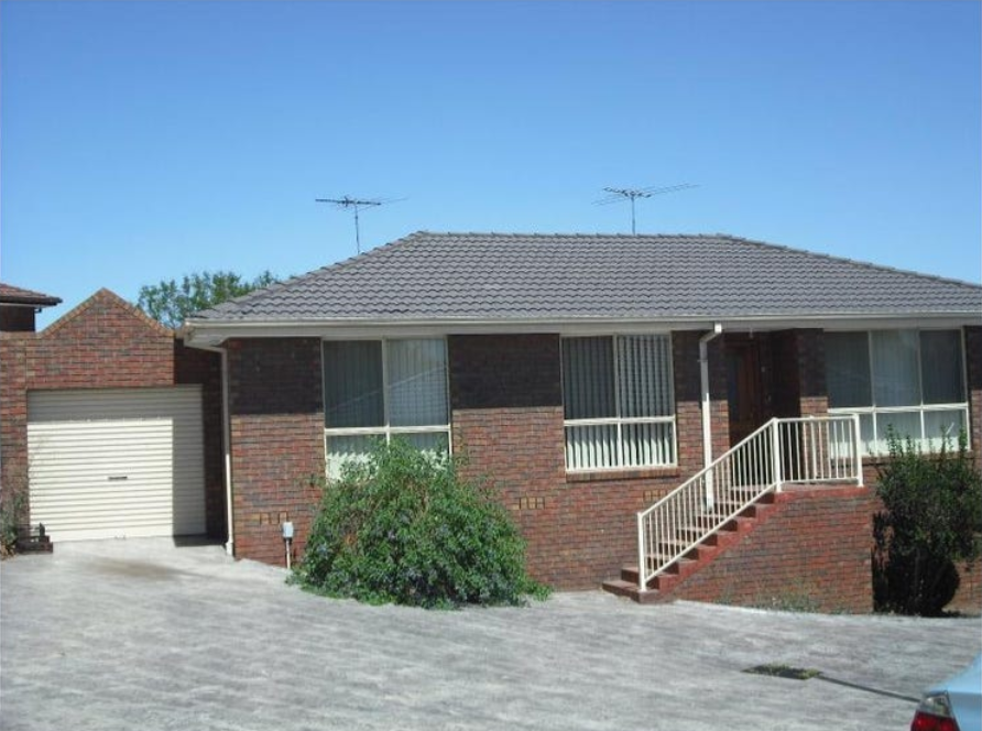 2/39 Papworth Pl, Meadow Heights, VIC 3048