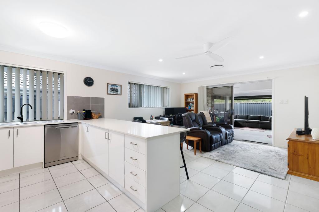11 Alfred Raymond Hulse Dr, Upper Coomera, QLD 4209