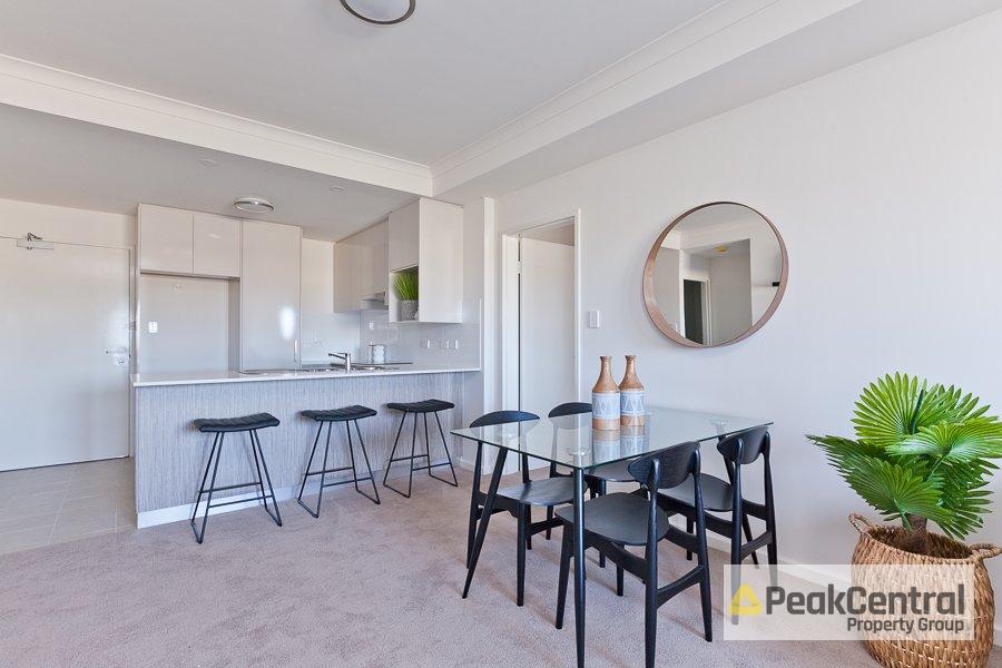 4/1 Kentucky Ct, Cockburn Central, WA 6164