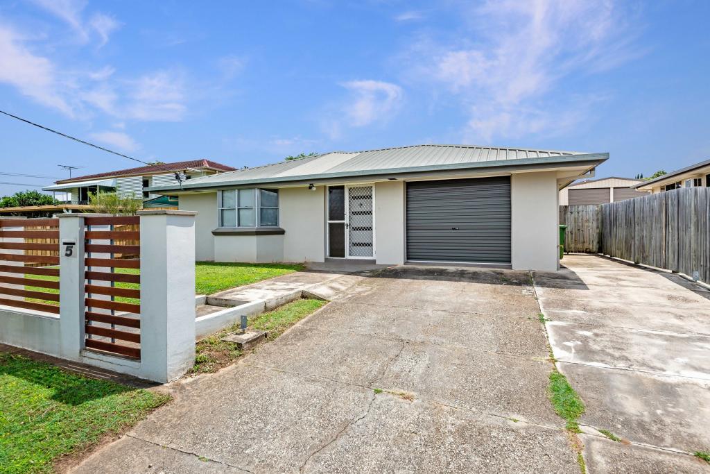 5 Peter St, Strathpine, QLD 4500