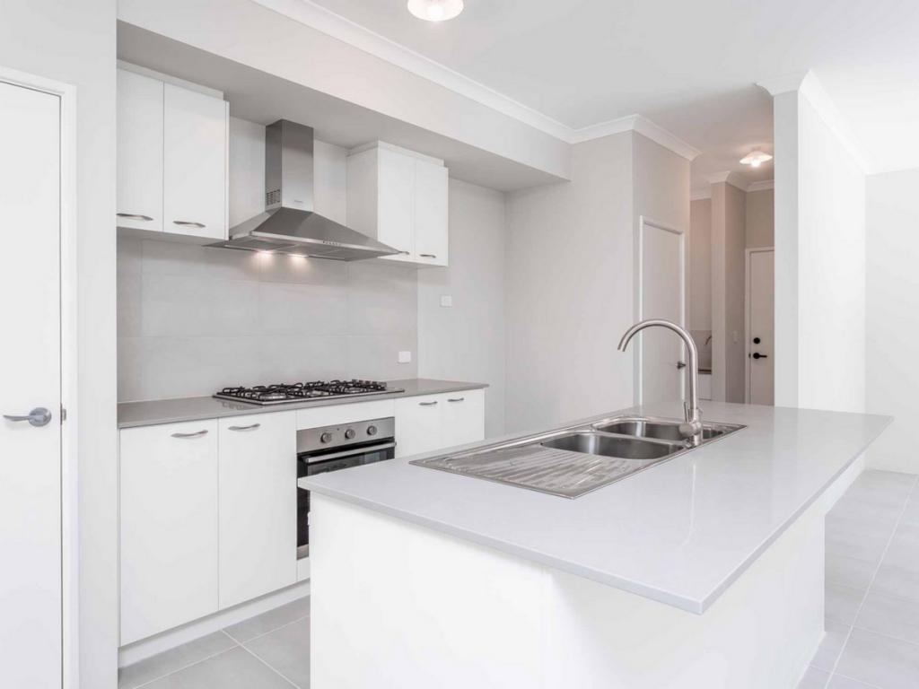 23a Dorchester Ave, Warwick, WA 6024