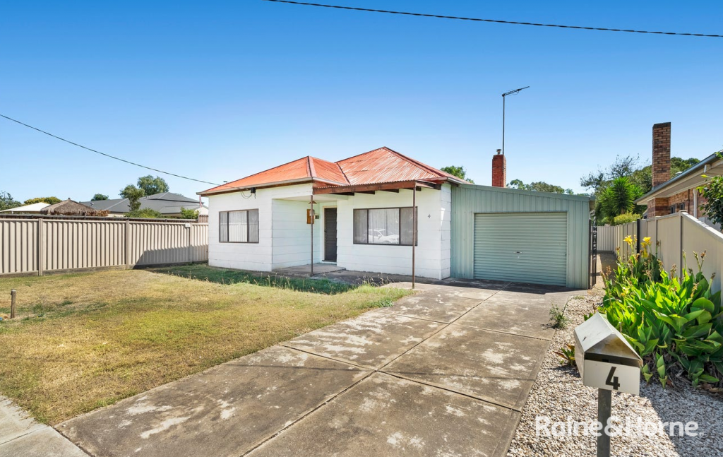4 Labilliere St, Maddingley, VIC 3340