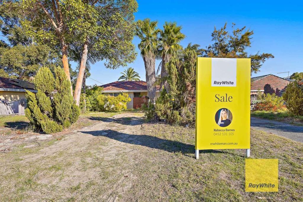 10 Chataway Rd, Girrawheen, WA 6064