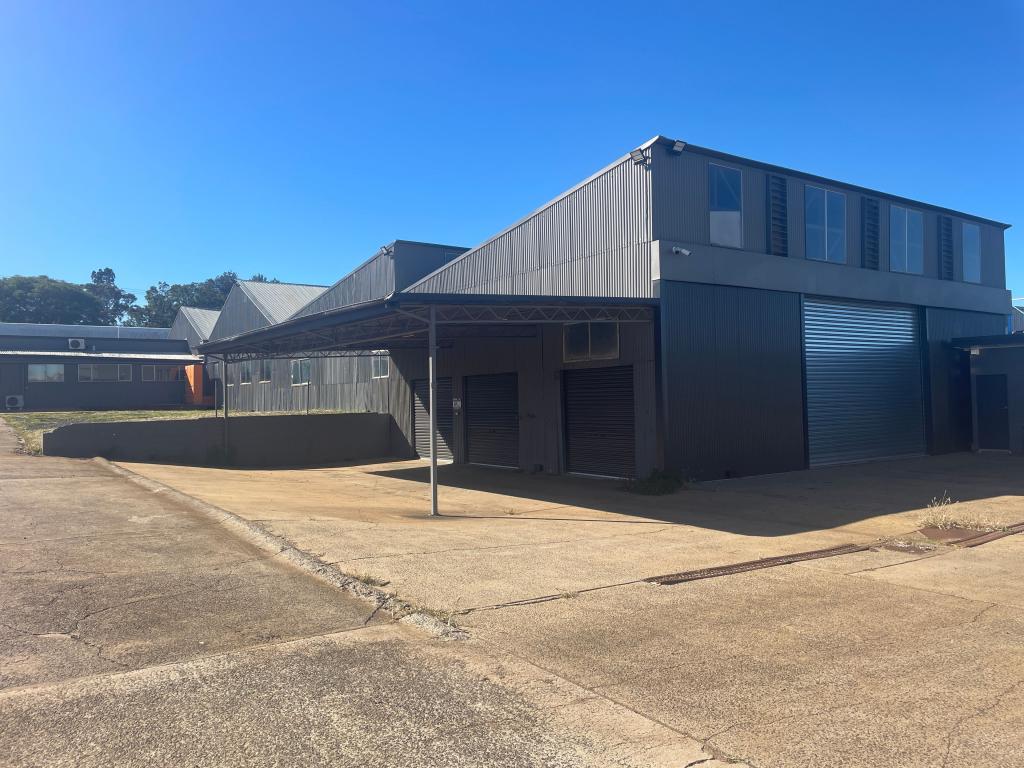 Tenancy 1/5-7 Wilkinson St, Harlaxton, QLD 4350