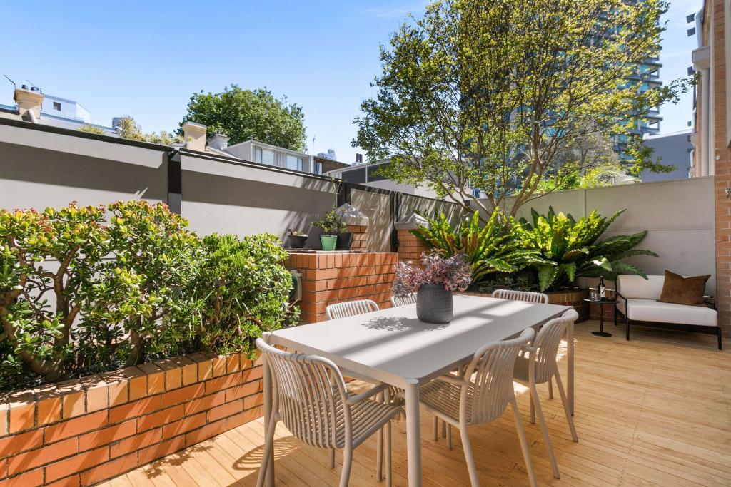 7 BOSSLEY TCE, WOOLLOOMOOLOO, NSW 2011