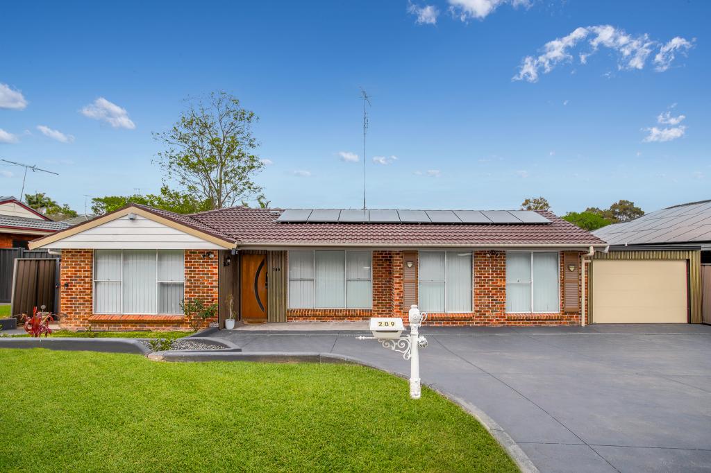 209 Farnham Rd, Quakers Hill, NSW 2763