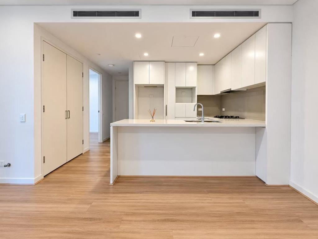515/2 PEAKE AVE, RHODES, NSW 2138