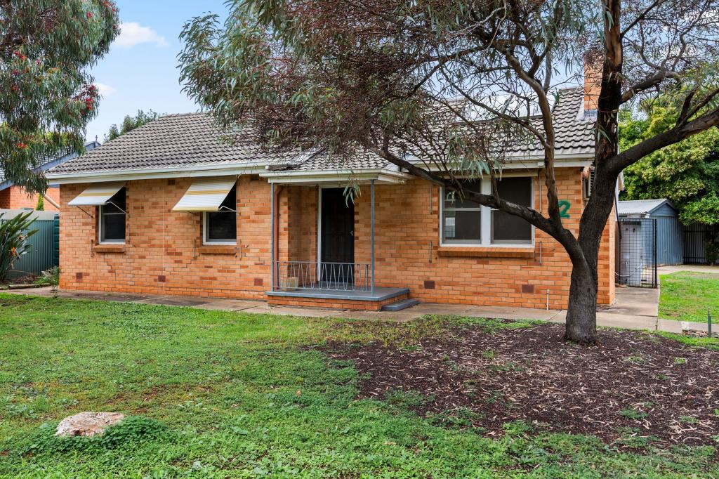 2 Minchington Rd, Elizabeth North, SA 5113