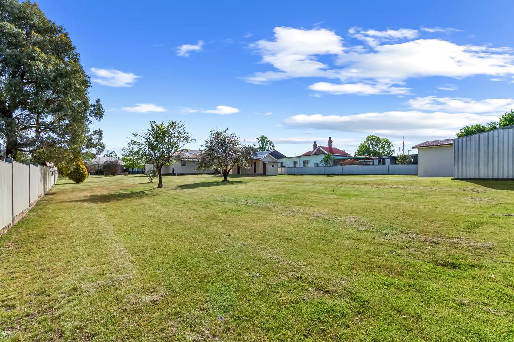 35 Park St, Uralla, NSW 2358