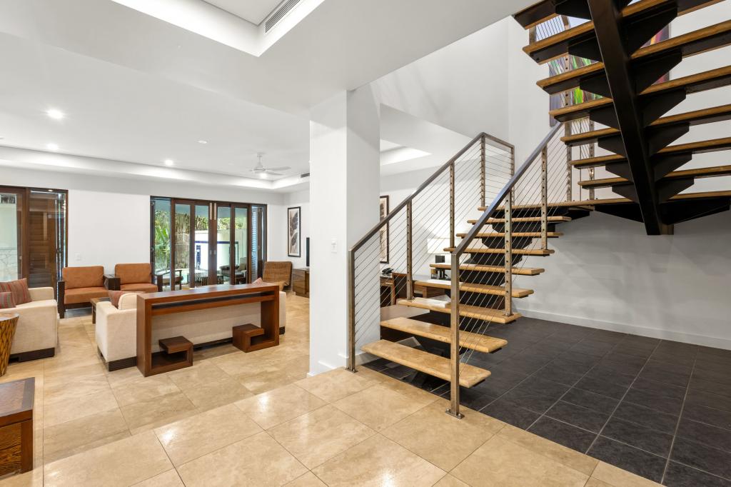 303/22-36 MITRE ST, PORT DOUGLAS, QLD 4877