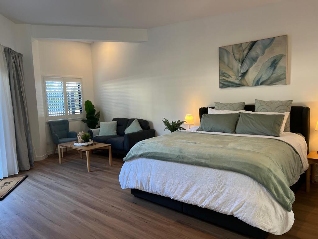 252 Flinders Pde, Sandgate, QLD 4017