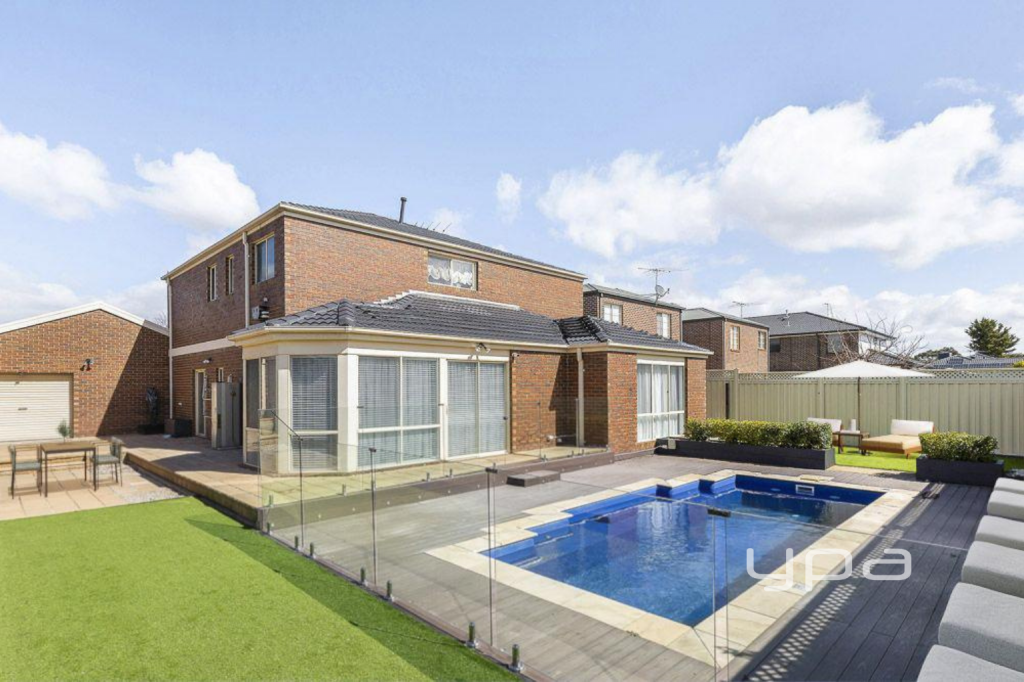 14 Lorraine Lee Way, Sydenham, VIC 3037