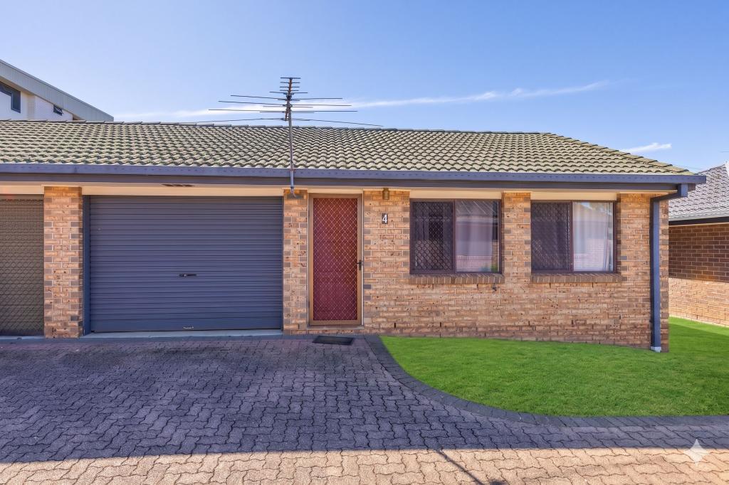 4/9 Todds Rd, Lawnton, QLD 4501