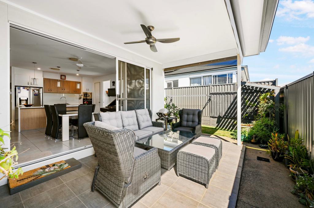 28/500 SOUTH ST, GLENVALE, QLD 4350