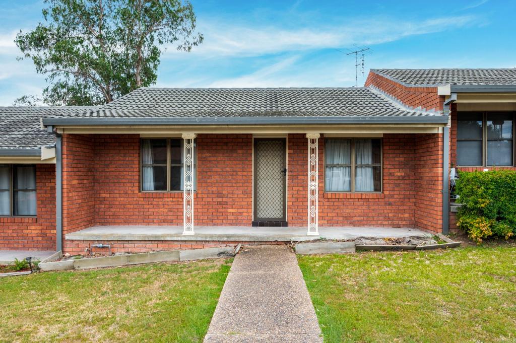 2/6 O'Halloran Ave, Singleton Heights, NSW 2330