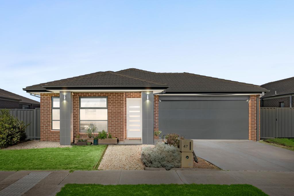 47 GRANDVISTA BVD, WERRIBEE, VIC 3030