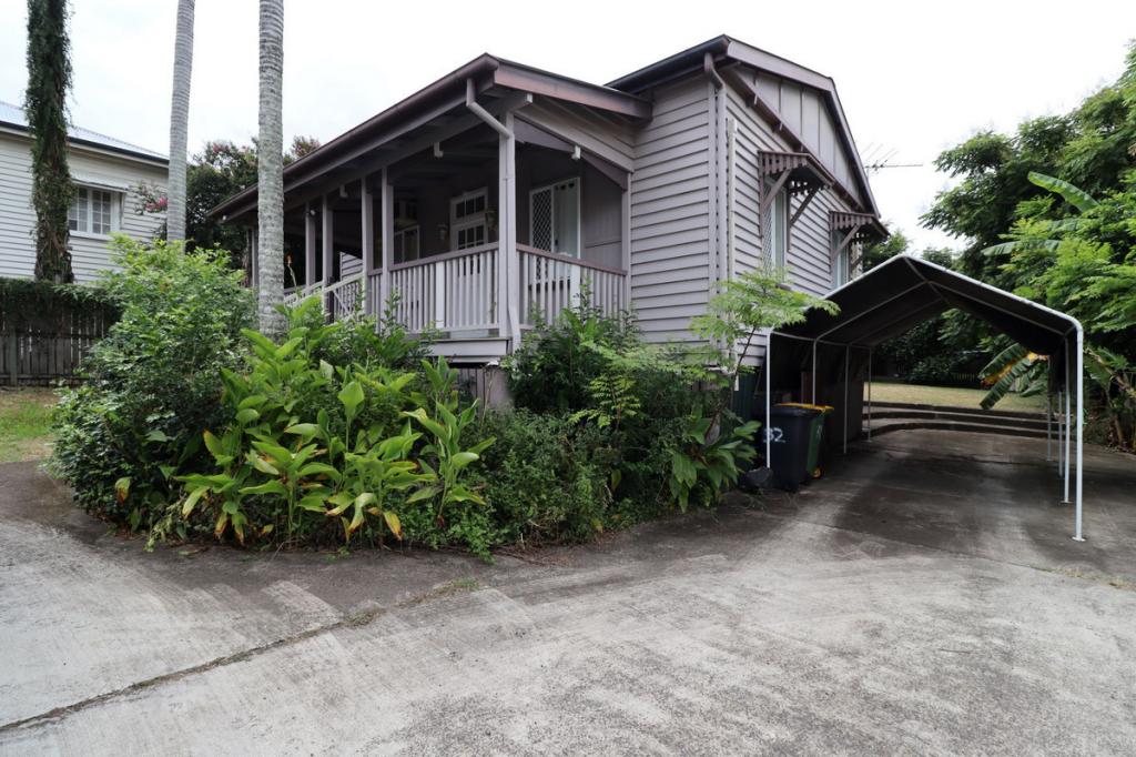 32 Glebe Rd, Newtown, QLD 4305