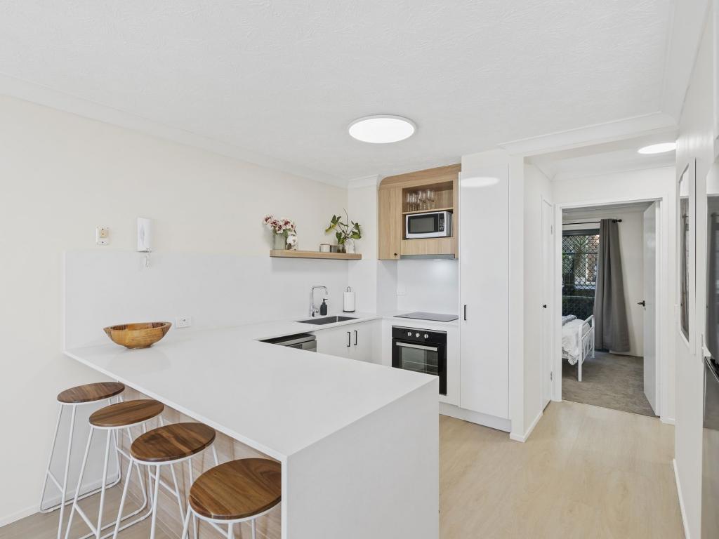 29/45 Pohlman St, Southport, QLD 4215