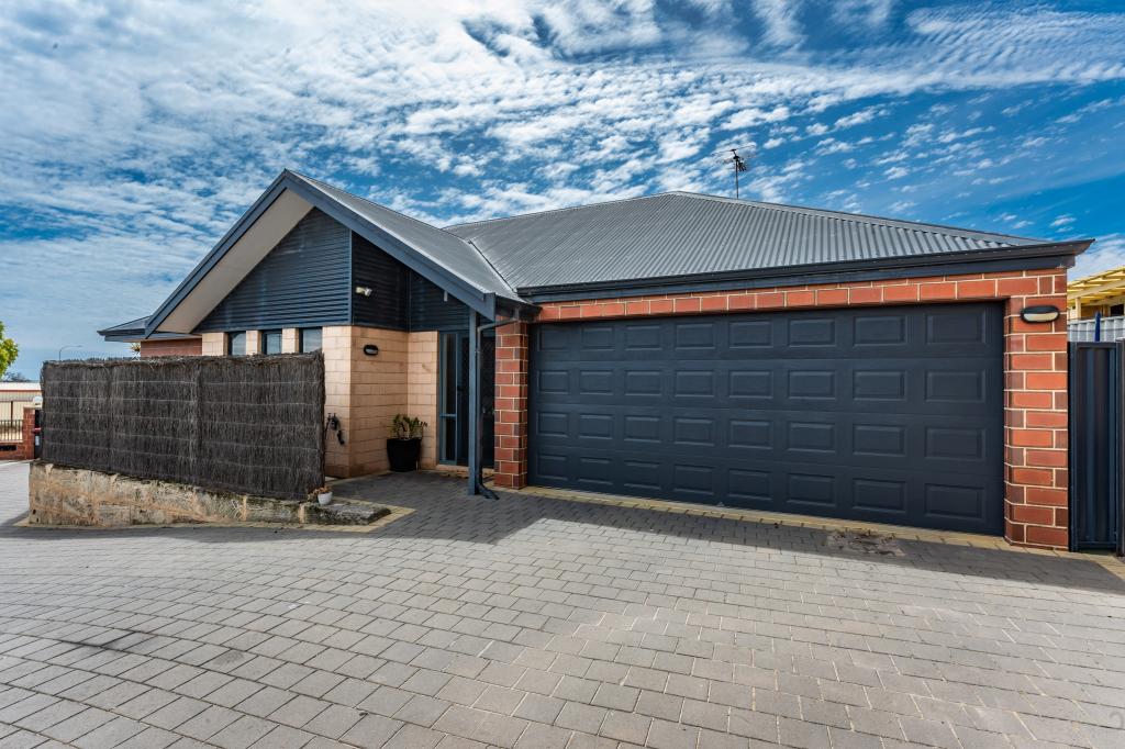 17/4 Mcdermott Ave, Wandina, WA 6530