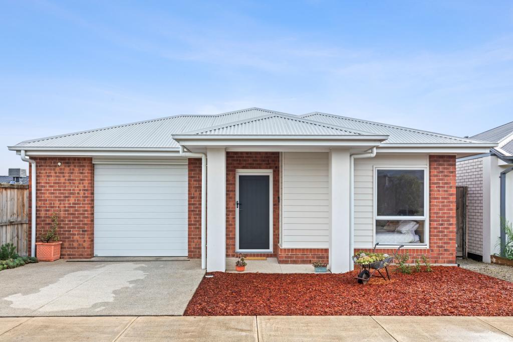 3 Samwell St, Charlemont, VIC 3217