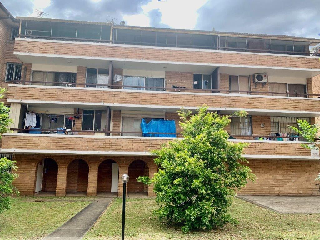 14/88 HUGHES ST, CABRAMATTA, NSW 2166