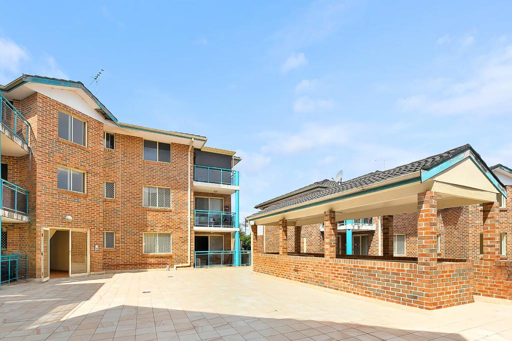 31/1 Rickard Rd, Bankstown, NSW 2200