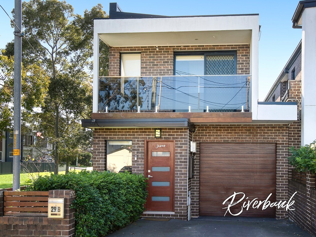 29b Barcom St, Merrylands West, NSW 2160