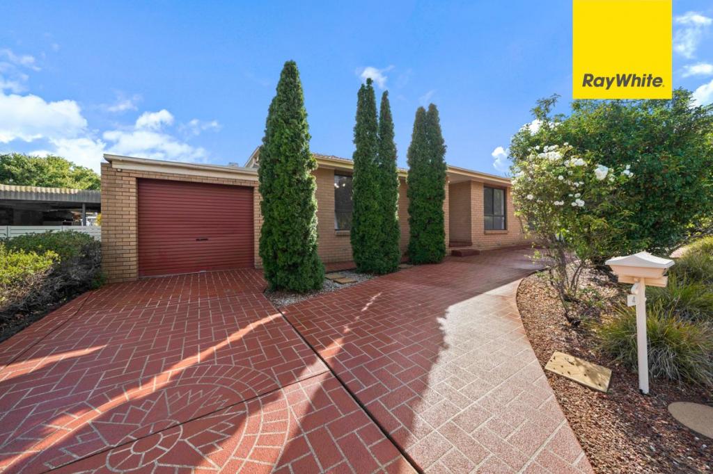 4 Singleton Cres, Oxley, ACT 2903