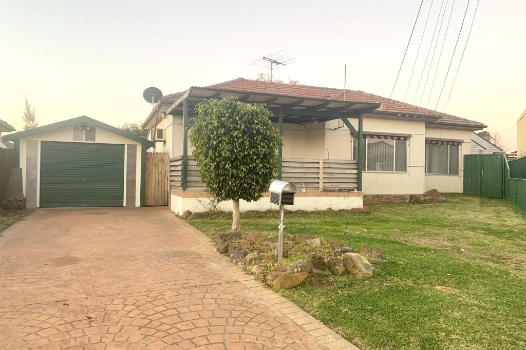 14 David Ave, Casula, NSW 2170