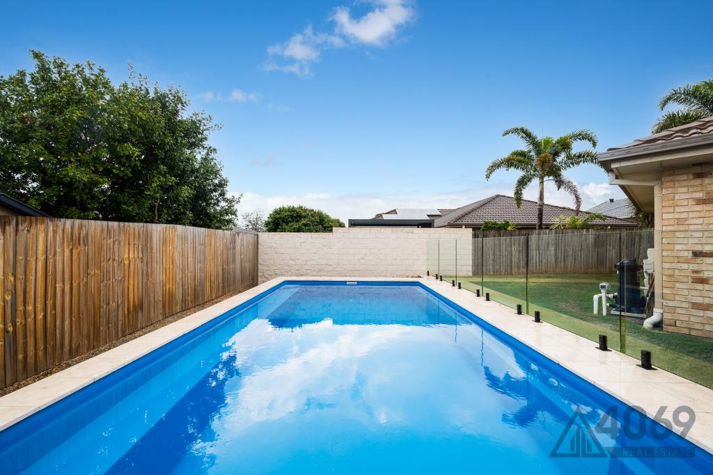 42 Rise Pl, Moggill, QLD 4070