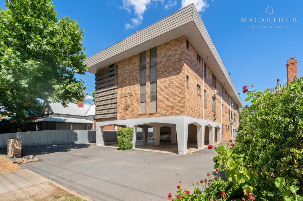 4/130 Gurwood St, Wagga Wagga, NSW 2650