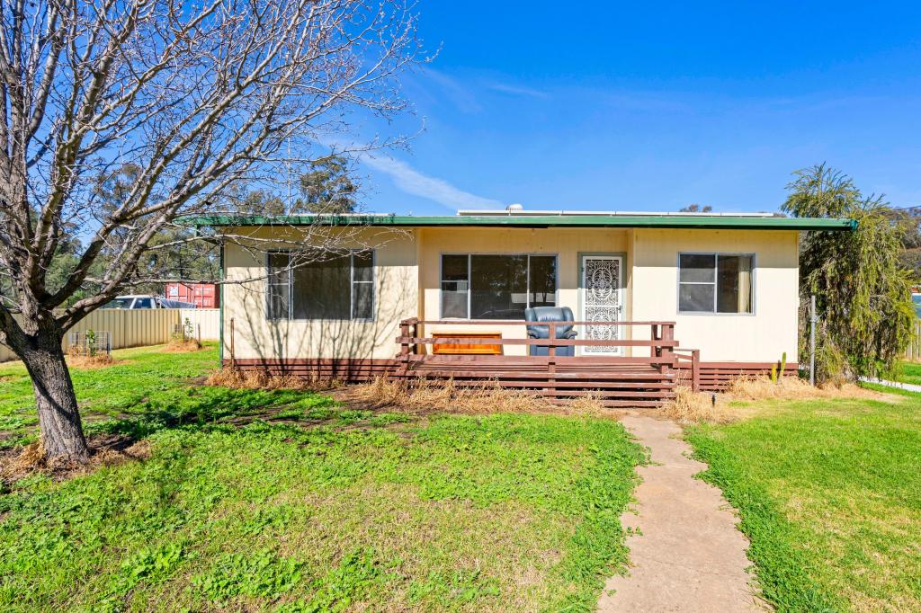 55 Park St, Ganmain, NSW 2702