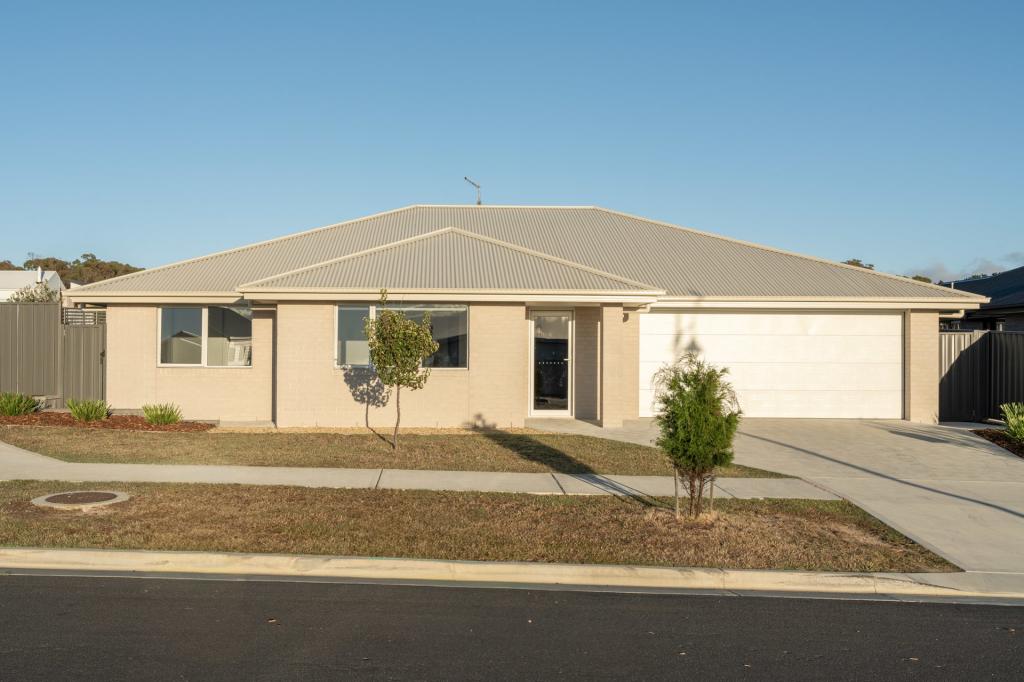 1/2 DIAMOND WAY, HAWLEY BEACH, TAS 7307