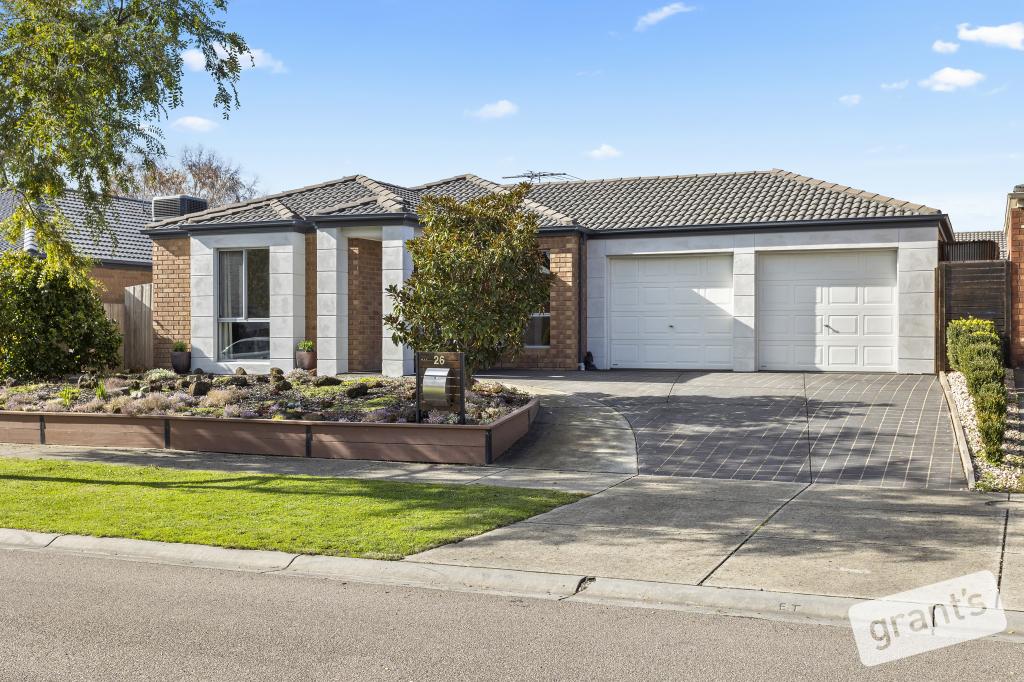 26 Ernest Cres, Narre Warren South, VIC 3805