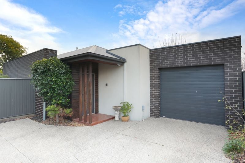 3/336 Blackshaws Rd, Altona North, VIC 3025